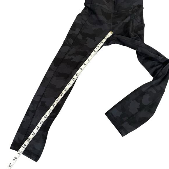 Lululemon Invigorate High-Rise Crop 23" Heritage 365 Camo Deep Coal Multi Size 4 - Picture 8 of 12